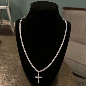 Diamond tennis necklace